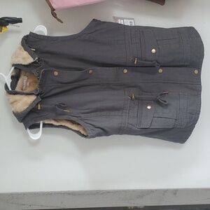 Canvas‎ vest